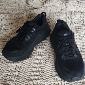 Hokas Black On Black Used 9.5 Womens Bondi 8